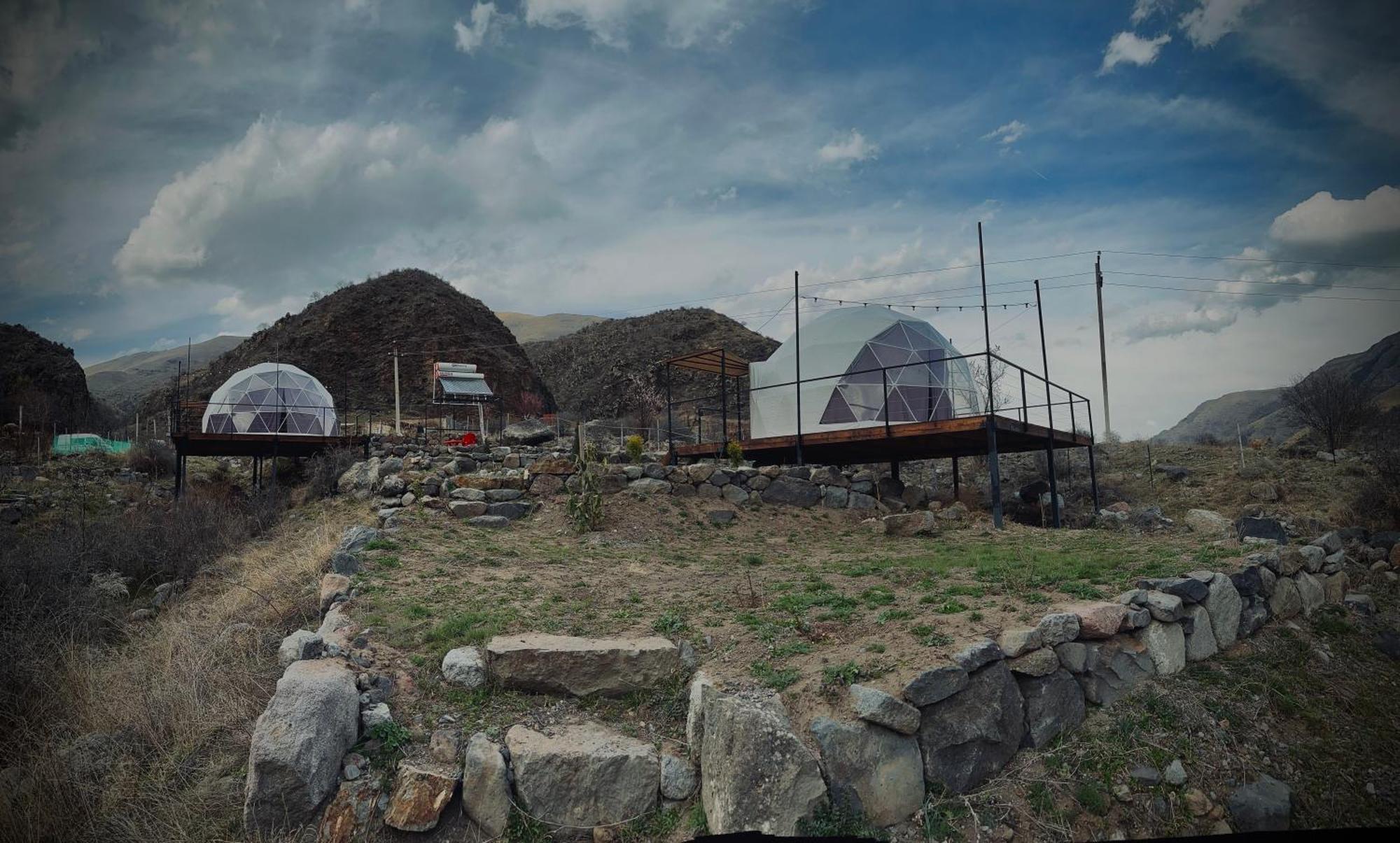 Vardzia Glamping Kültér fotó