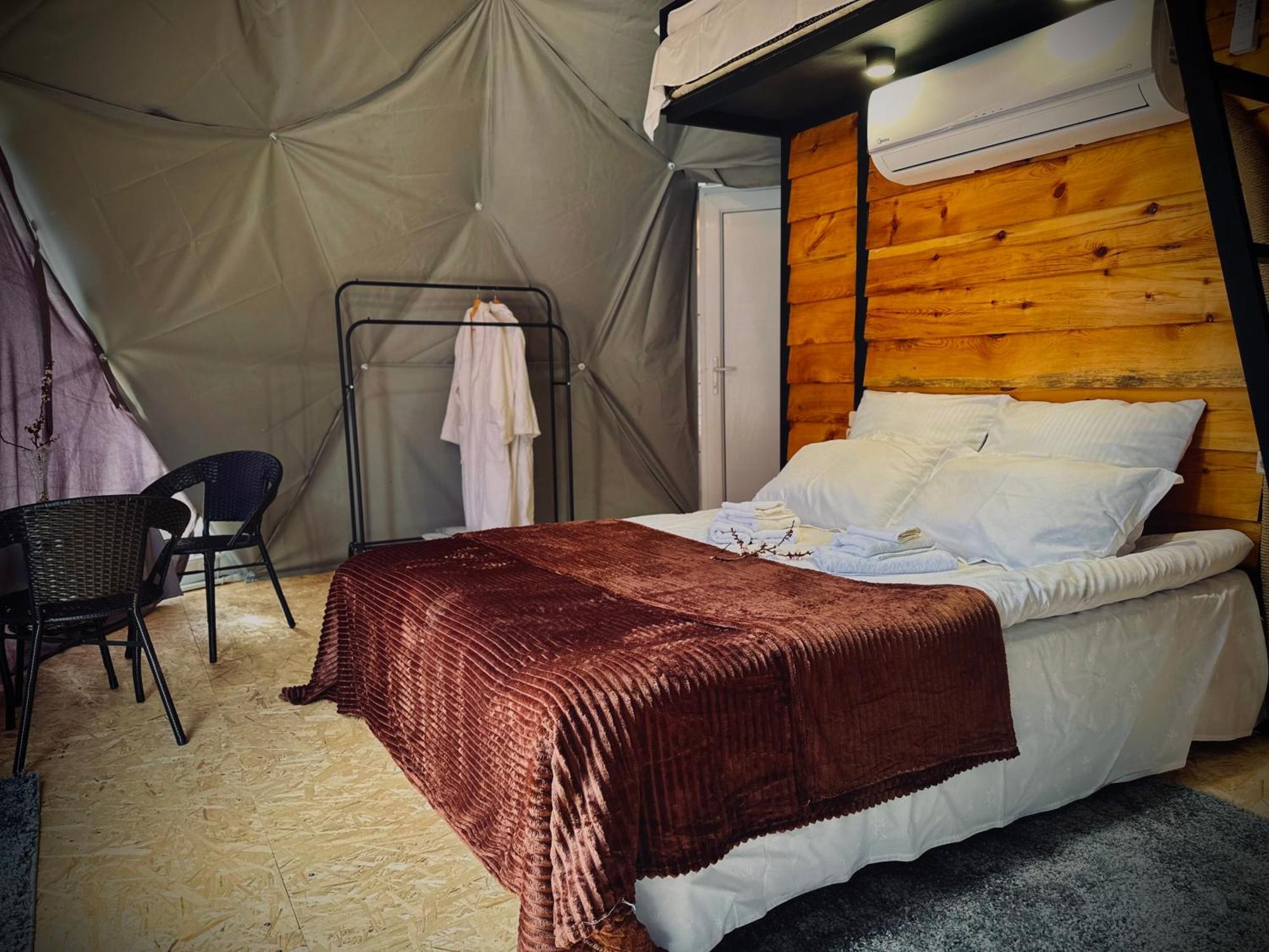 Vardzia Glamping Kültér fotó