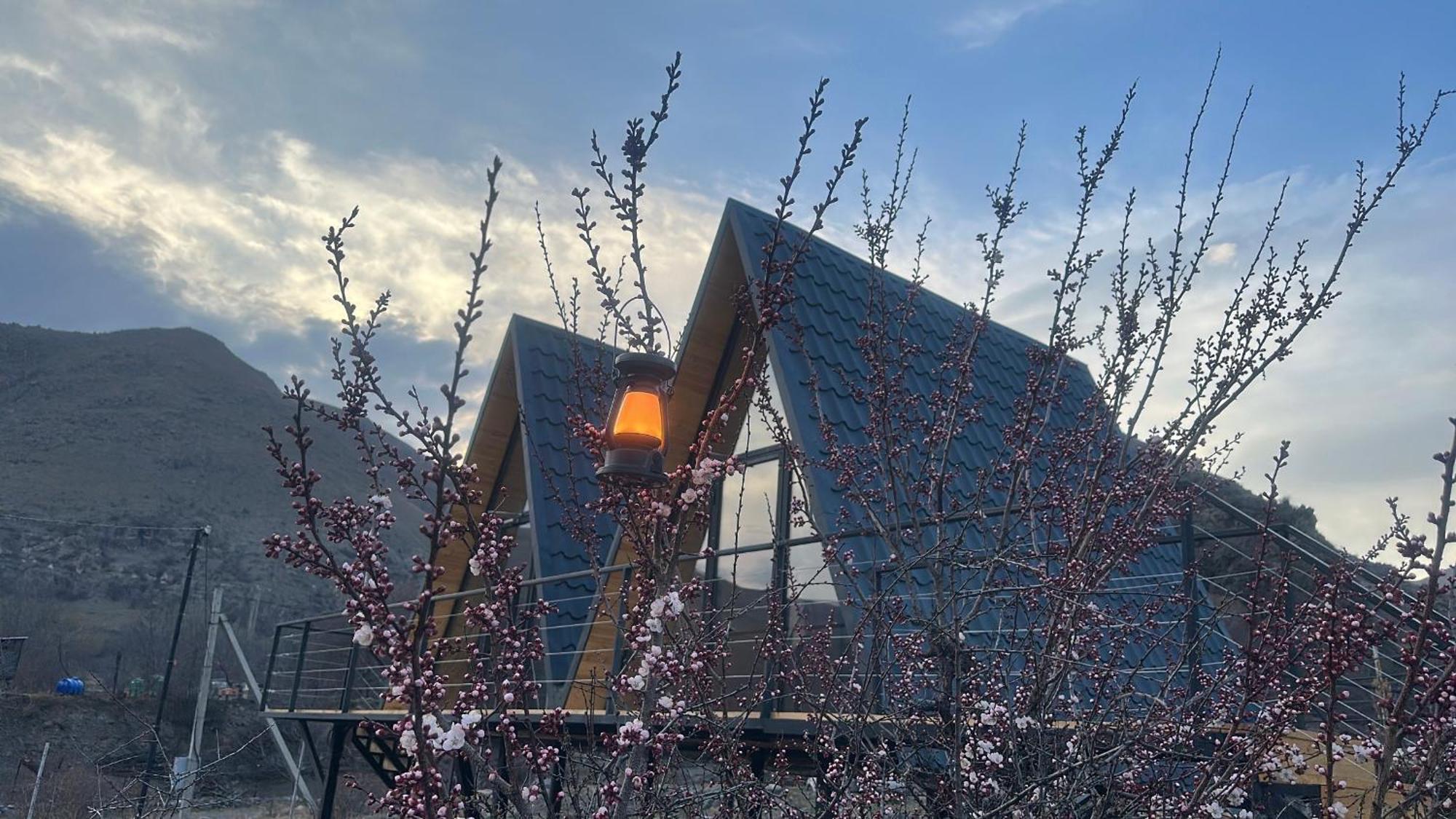 Vardzia Glamping Kültér fotó