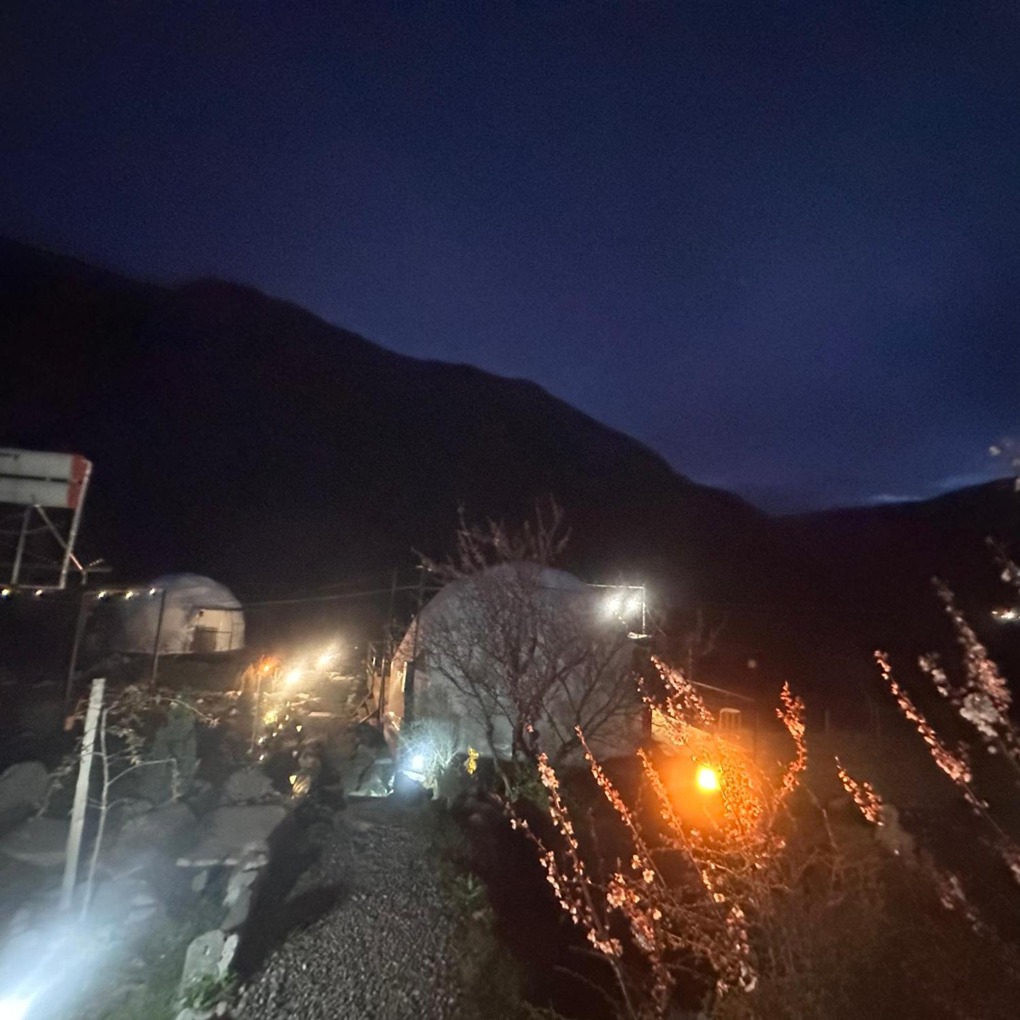 Vardzia Glamping Kültér fotó