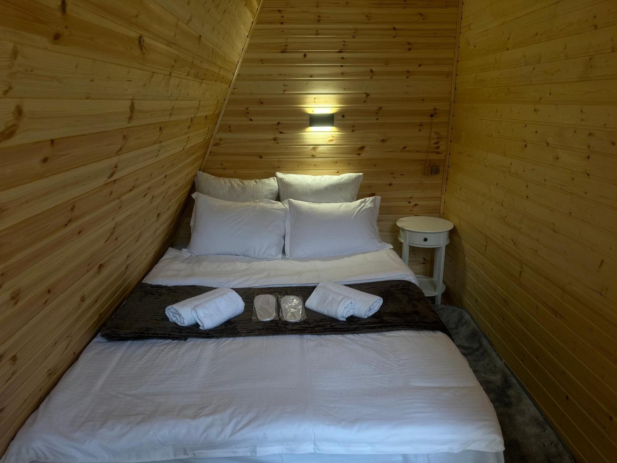 Vardzia Glamping Kültér fotó